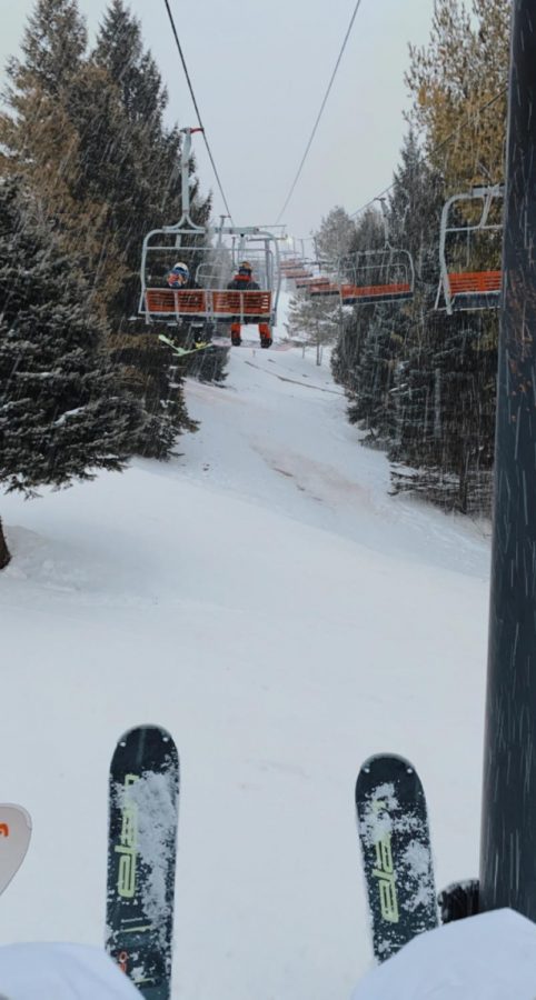 Snow covered skiis and trees bring joy to high schoolers on their snow day. I have never skied before this year, but I truly love it and it is even more fun in the fresh snow, said Morgan McIntyre 21. Students make the most of their time off whether it is hitting the slopes, hanging out in front of the heater, or catching up on school work. 
