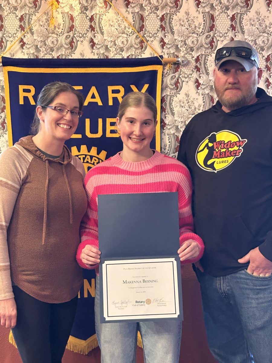 Joined by her parents, Makenna Berning '28 displays Galena Rotary Student of the Quarter Award. Berning and her family, along with Guidance Counselor Mrs. Deppe were treated to a luncheon at the Desoto House. When asked what it meant to Berning to be chosen for this award she said, "I am very thankful that my teachers picked me and I’m grateful for my parents for raising me and cheering me on to be and do my best."
